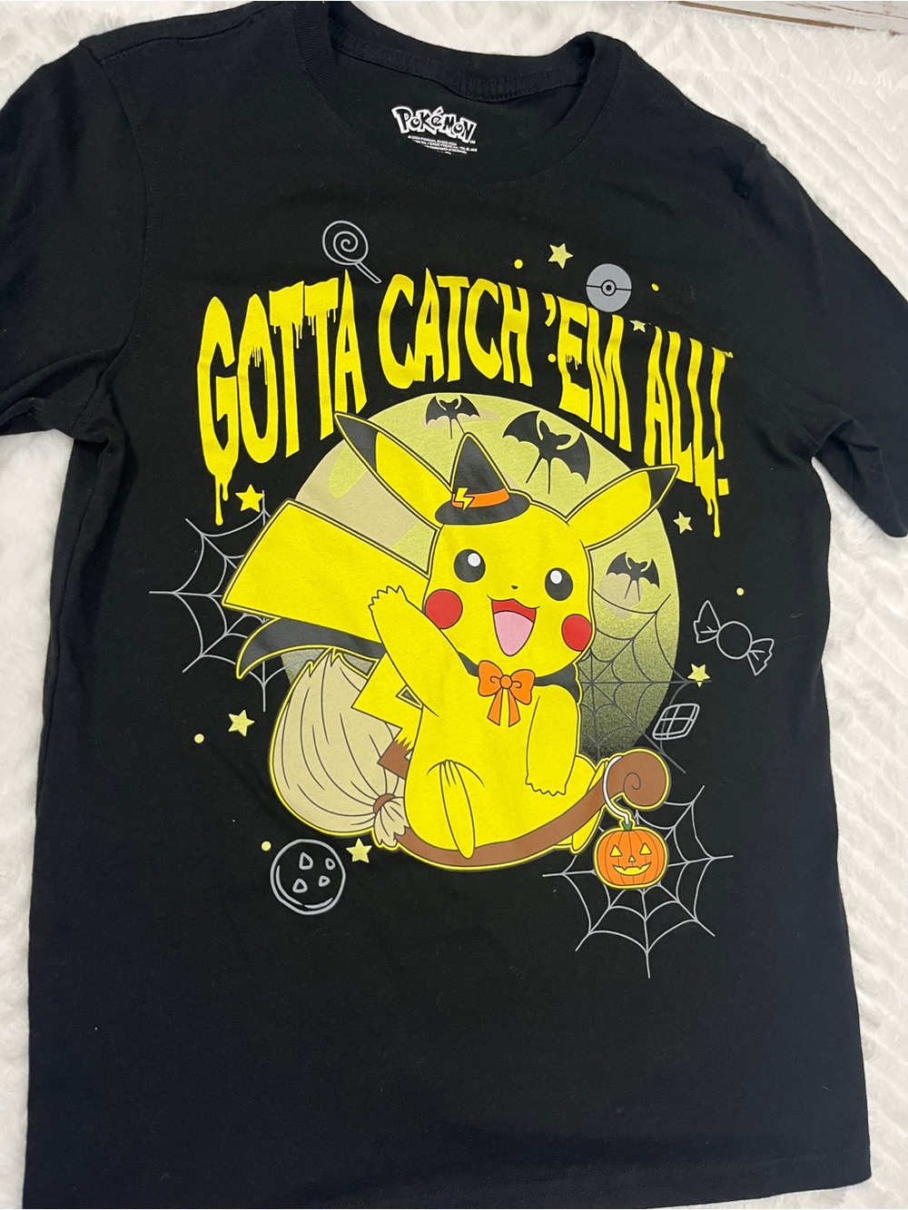 Pokémon Kids' Pikachu Halloween Graphic Tee Shirt large Black Yellow girls boys